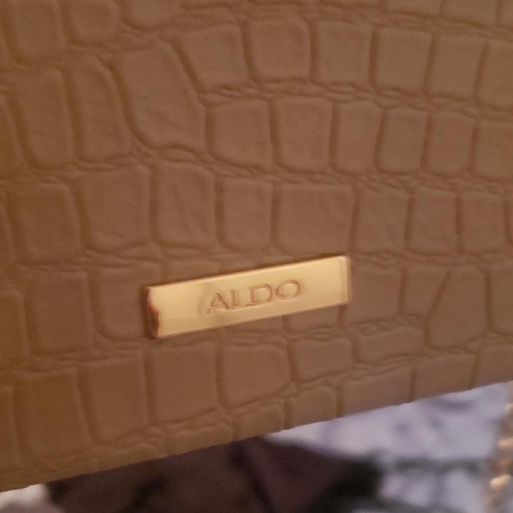 Purse - Picture 2 of 2